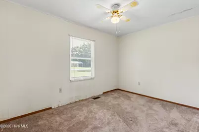 1688 W Wards Bridge Road, Warsaw, NC 28398 - Photo 22