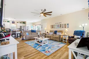 303 Baffle Ct, Swansboro, NC 28584 - Photo 10