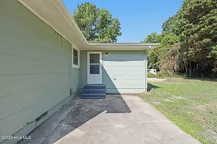 319 Lakewood Dr, Jacksonville, NC 28546 - Photo 34