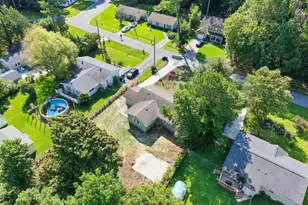 319 Lakewood Dr, Jacksonville, NC 28546 - Photo 48