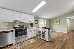 406 Ensign Ct, Hampstead, NC 28443 - Photo 14