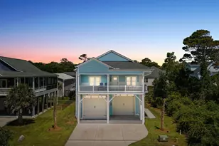 118 SE 40th St, Oak Island, NC 28465 - Photo 4
