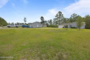 176 Ashbury Park Ln, Richlands, NC 28574 - Photo 40