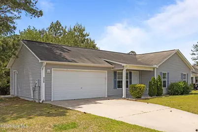 176 Ashbury Park Lane, Richlands, NC 28574 - Photo 2