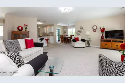 202 Morningstar N, Swansboro, NC 28584 - Photo 10