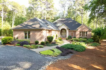 18 Oxton Circle, Pinehurst, NC 28374 - Photo 1