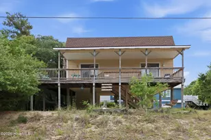 136 Sea Dunes Dr, Emerald Isle, NC 28594 - Photo 1