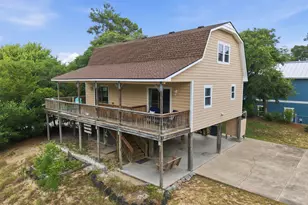 136 Sea Dunes Dr, Emerald Isle, NC 28594 - Photo 6