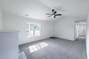 107 Goldie Ln, Beulaville, NC 28518 - Photo 4