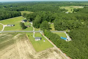 682 Cherry Rd, Washington, NC 27889 - Photo 30