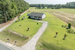 682 Cherry Rd, Washington, NC 27889 - Photo 4
