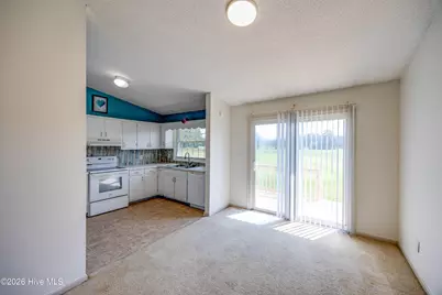 682 Cherry Road, Washington, NC 27889 - Photo 8