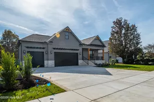 602 Lathrop Ct NW, Calabash, NC 28467 - Photo 2