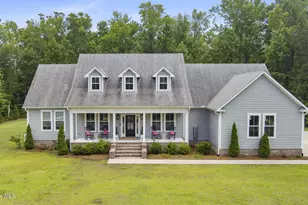 2703 E Fairway Rd, Morehead City, NC 28557 - Photo 4