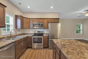 148 Broadleaf Dr, Jacksonville, NC 28546 - Photo 8