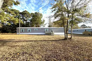 198 Trout St, Holly Ridge, NC 28445 - Photo 2