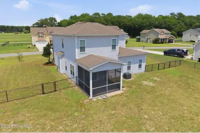 102 E Lake Drive, Goldsboro, NC 27534 - Photo 4