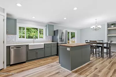 110 Southwest Drive, Newport, NC 28570 - Photo 10
