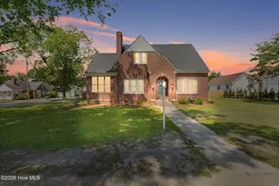 201 NW Railroad St, Pikeville, NC 27863 - Photo 1
