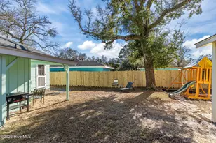 103 N Middleton Ave, Oak Island, NC 28465 - Photo 36