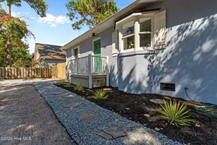 146 NE 13th St, Oak Island, NC 28465 - Photo 42