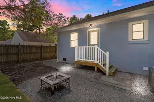 146 NE 13th St, Oak Island, NC 28465 - Photo 38