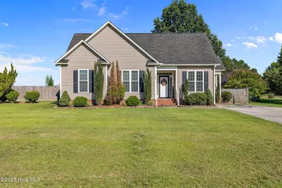 204 Planters Ridge Drive, Pikeville, NC 27863 - Photo 1