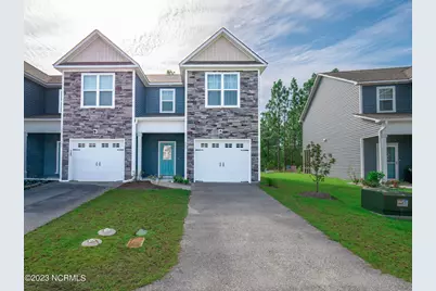 355 S Stingray Lane, Sneads Ferry, NC 28460 - Photo 1