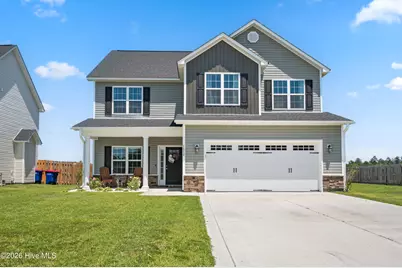 1818 Olde Towne Pointe Boulevard, Jacksonville, NC 28546 - Photo 1