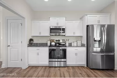 1818 Olde Towne Pointe Boulevard, Jacksonville, NC 28546 - Photo 22