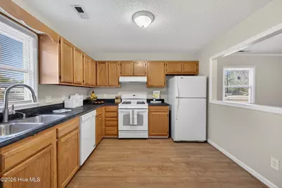 5201 Lord Tennyson Drive, Wilmington, NC 28405 - Photo 16
