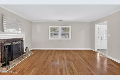 5201 Lord Tennyson Drive, Wilmington, NC 28405 - Photo 8
