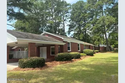 1000 Cameron Drive, Kinston, NC 28501 - Photo 1