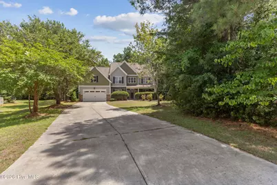 107 Dolphin View Court, Sneads Ferry, NC 28460 - Photo 2