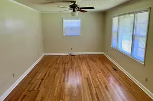 508 Main St, Pollocksville, NC 28573 - Photo 8