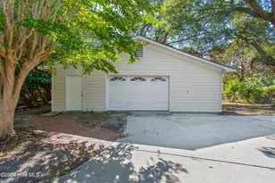 111 S Channel Haven Dr S, Wilmington, NC 28409 - Photo 24