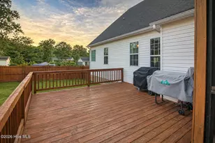 305 Holly Ln, Newport, NC 28570 - Photo 28