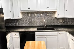 1902 Trent Blvd, New Bern, NC 28560 - Photo 6
