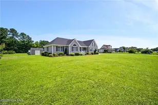 102 Country Meadows Dr, South Mills, NC 27976 - Photo 2