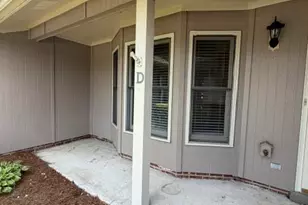 2015 Quail Ridge Rd, Greenville, NC 27858 - Photo 2