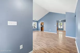 119 Sussex Ln, Hubert, NC 28539 - Photo 8