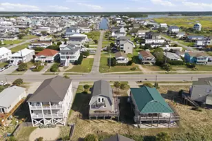 2016 N New River Dr, Surf City, NC 28445 - Photo 14