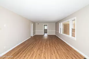 807 E Holly St, Goldsboro, NC 27530 - Photo 8