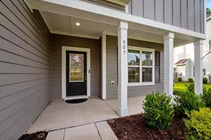 507 W Red Head Cir, Sneads Ferry, NC 28460 - Photo 2
