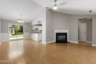 412 Dogwood Lane, Wilmington, NC 28409 - Photo 4