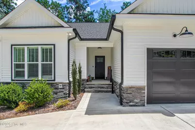 1046 Monticello Drive, Pinehurst, NC 28374 - Photo 4