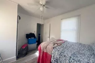 301 W 10th St, Scotland Neck, NC 27874 - Photo 14