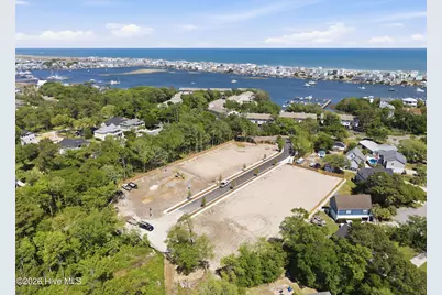 113 Hooks Road, Carolina Beach, NC 28428 - Photo 8