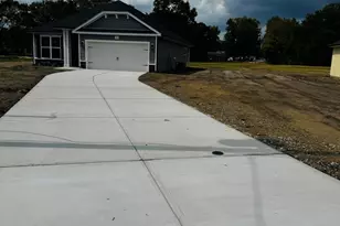 504 S Carey St, La Grange, NC 27551 - Photo 2