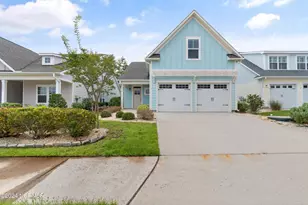 3219 Bay Winds Dr, Southport, NC 28461 - Photo 1